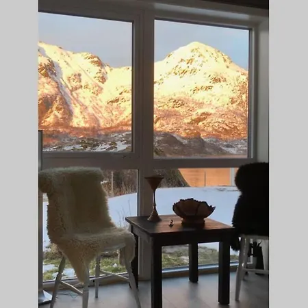 Lofoten Og Vesteralen. Kveldro I Raftsundet Holiday home