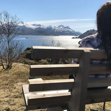 Lofoten Og Vesteralen. Kveldro I Raftsundet *